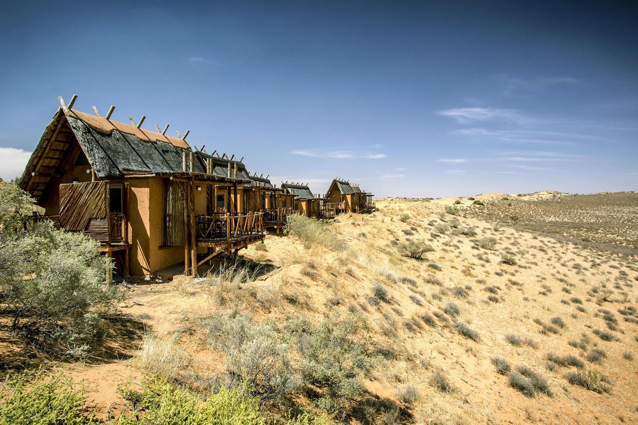 Xaus Lodge Twee Rivieren Exterior photo